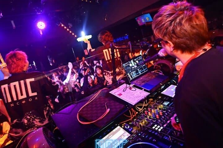 Kobe: ANCHOR Nightclub Admission Ticket (For Foreign) — photo 5