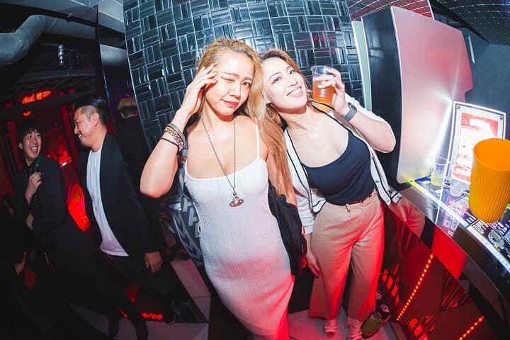 Osaka Dotonbori CHEVAL Nightclub VIP Package for Foreign — photo 11