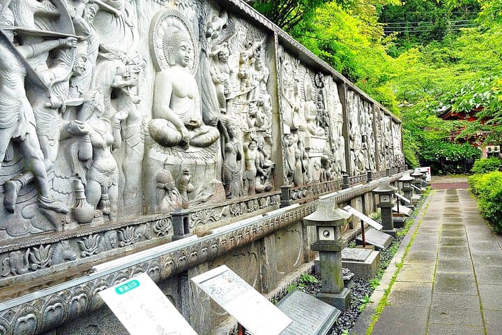 Nara: Discover a Giant Stone Buddha in the Forest Hills — photo 10