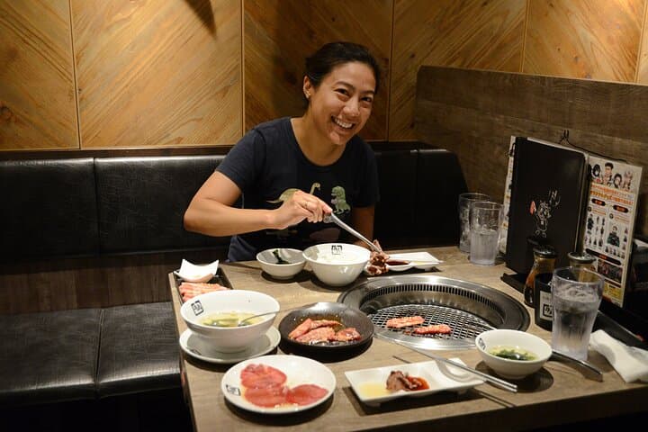 Food and Hidden Gems Tour in Shimbashi with a Private Local Guide — photo 5