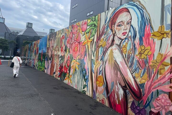 Private Roppongi Art Walk – Galleries, City Views & Local Food — photo 11