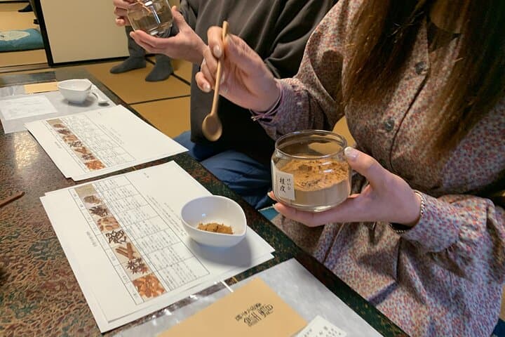 Kyoto Incense Making Workshop at Tenkodo Sagano Arashiyama — photo 10