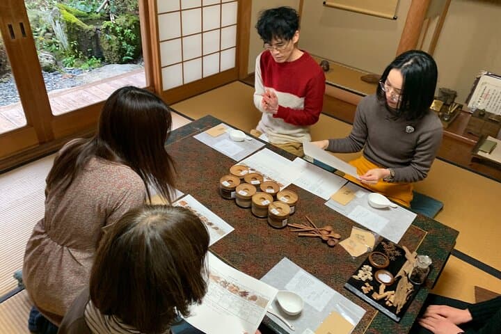 Kyoto Incense Making Workshop at Tenkodo Sagano Arashiyama — photo 12