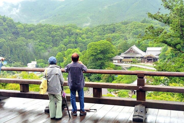 Nara: Explore Hasedera’s Giant Kannon and Cliffside Temple — photo 5
