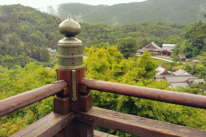 Nara: Explore Hasedera’s Giant Kannon and Cliffside Temple — photo 12