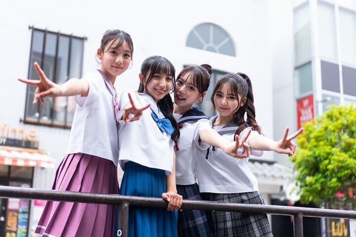 Japanese High School Girl Uniform Rental Near Tokyo Disneyland — photo 1