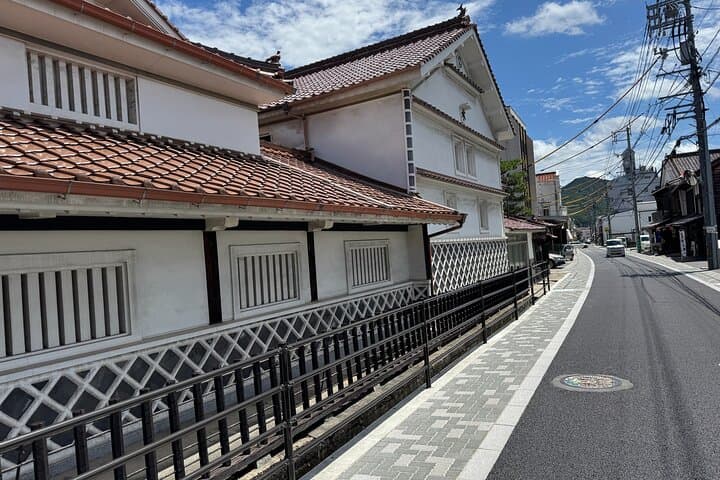 Sake Bridges and Islands Full Day Tour of Hiroshima Hidden Gems — photo 2