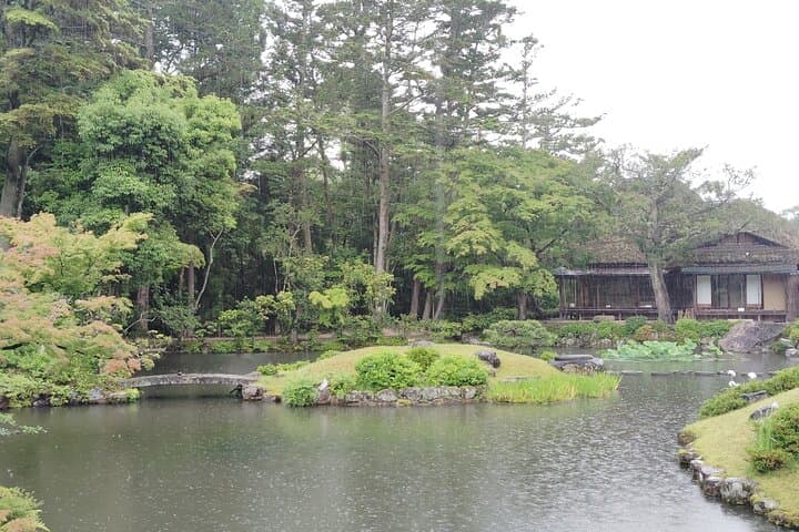Nara: Isuien Garden Tour with Matcha Tea Experience — photo 9