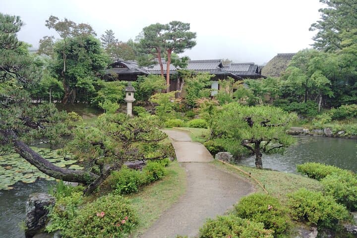 Nara: Isuien Garden Tour with Matcha Tea Experience — photo 6