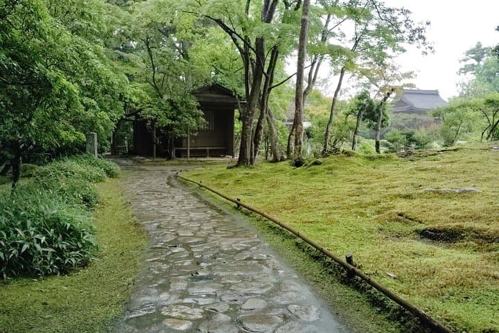 Nara: Isuien Garden Tour with Matcha Tea Experience — photo 16