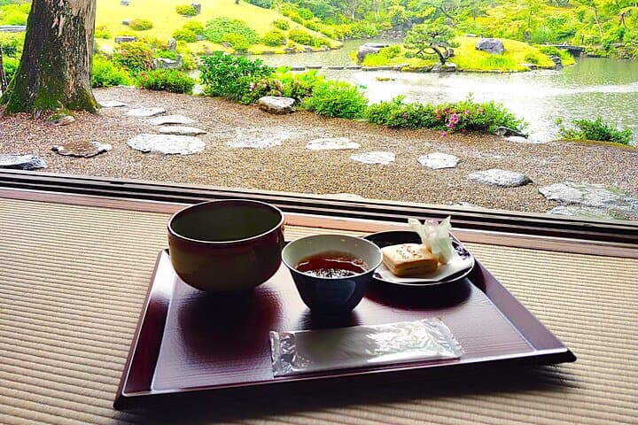 Nara: Isuien Garden Tour with Matcha Tea Experience — photo 5