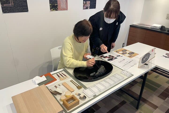 Kumamoto Suizenji Koden Crafts Class Activity — photo 18