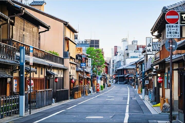 Kansai Shared Day Tour in Fushimi Inari Shrine and Kiyomizudera — photo 5