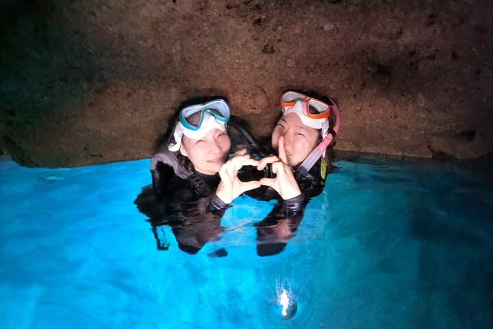 AO Exclusive: Private Blue Cave Snorkeling — photo 11