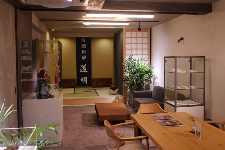 Kumihimo Workshop at a 370 Year Old Braiding Shop in Tokyo — photo 7