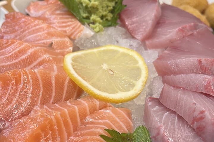 Tokyo: Shinjuku Guys' Night Out Tour (Eat, Drink, & Mingle) — photo 8