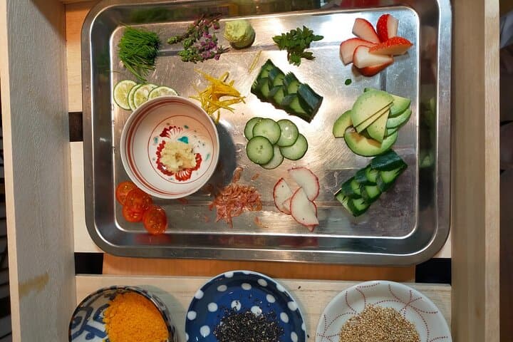 Private Session: Sushi Art (making) & Maki Sushi Class — photo 9