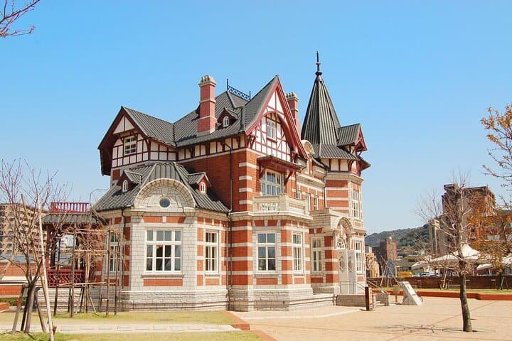 Mojiko Karato Market Tsunoshima Bridge & Shrine Tour From Fukuoka