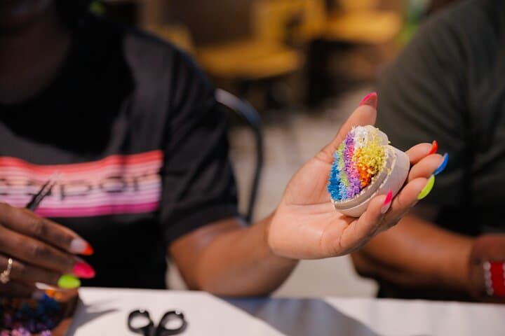 Experience Crafting a Flower Adorned Miniature Japanese Garden — photo 2