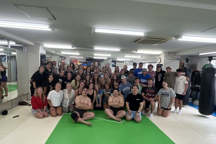 Sumo Experience in Tokyo Shinjuku Netflix Sanctuary For Group — photo 4
