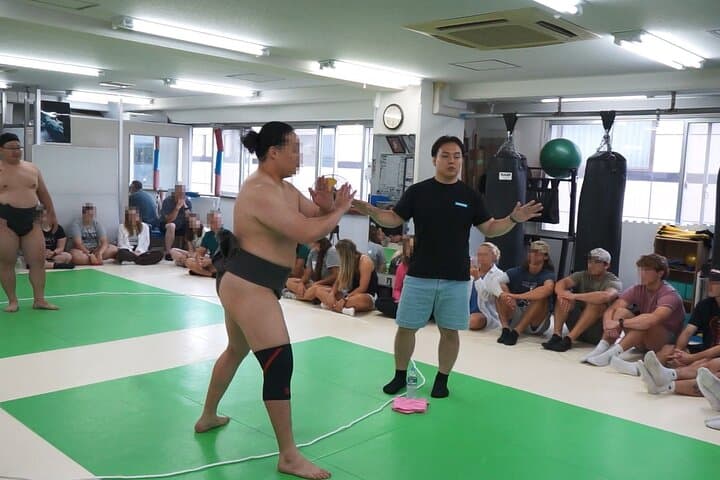 Sumo Experience in Tokyo Shinjuku Netflix Sanctuary For Group — photo 6
