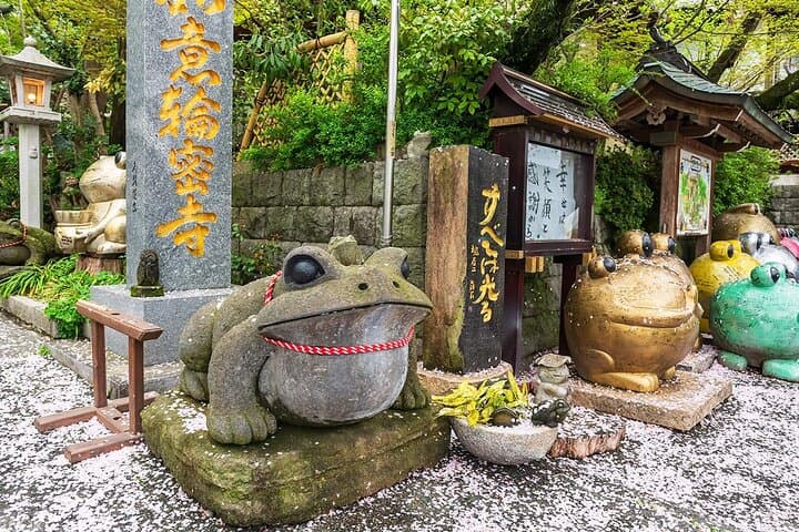 Dazaifu, Nyoirinji Temple, Yufuin, Yufuin no Mori Day Tour — photo 10