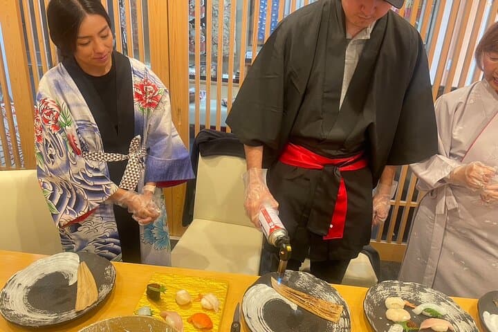Tempura and Sushi Making Experience Taste of Japan in Nara — photo 4