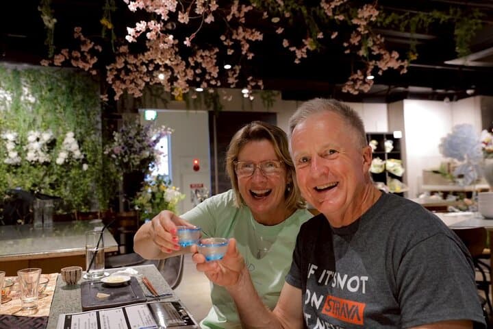 Cherry blossom & Japanese Sake Tasting in Shinjuku — photo 1