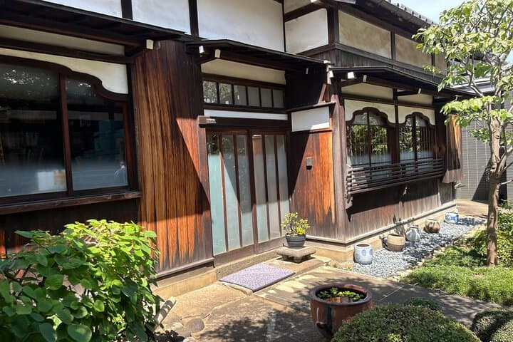 Tokyo: Traditional Backstreets Yanaka Walking Tour — photo 9