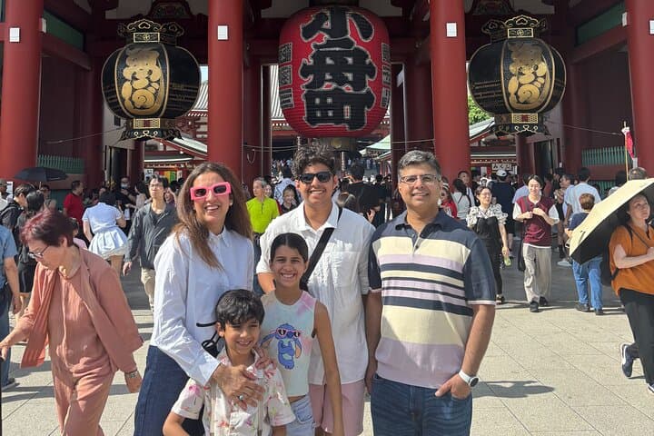 Time Travel in Tokyo Explore Old Town Asakusa and Local Food — photo 3