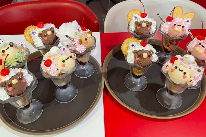 Maid Cafe Tour at Akihabara in Tokyo — photo 4