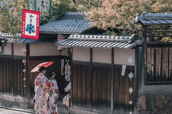Kyoto by Moonlight Discover Its True Spirit on a Private Tour. — photo 8