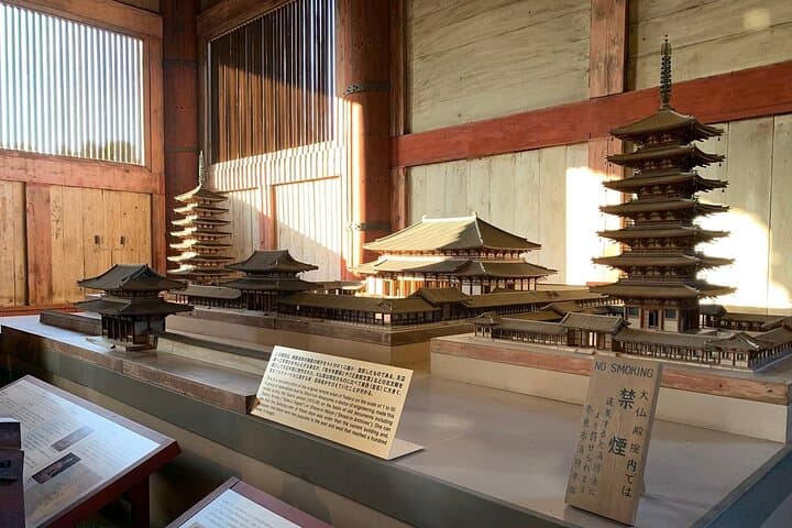Osaka / Kyoto: Todai-ji, Nara Park, Fushimi Inari and Byodo-in — photo 6