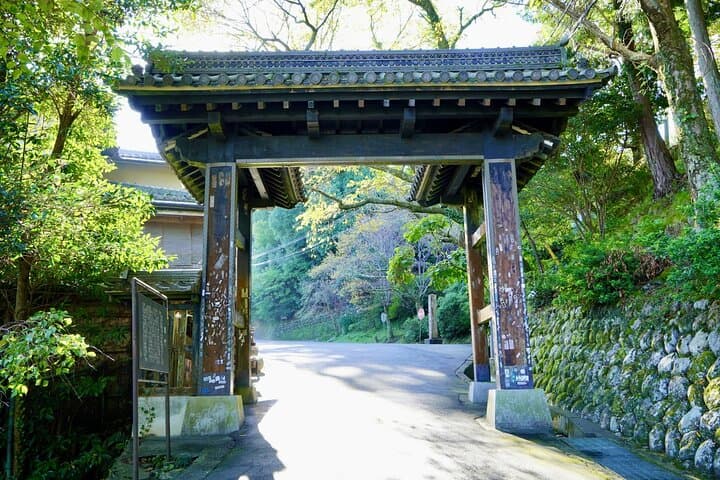 Sacred Mount Yoshino Guided Tour – UNESCO Kii Mountain Range — photo 6