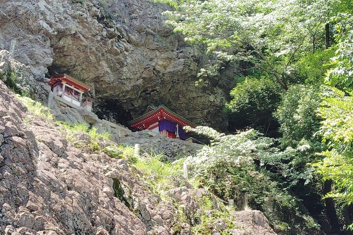 Nara: Hozan-ji Temple Guided Tour with Cable Car Ride — photo 11