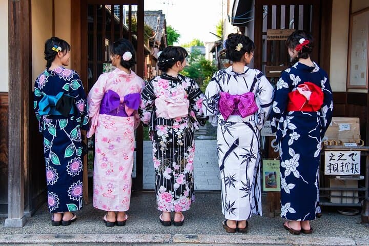 Traditional Kimono Experience in Historic Nara(with Hair Styling) — photo 6