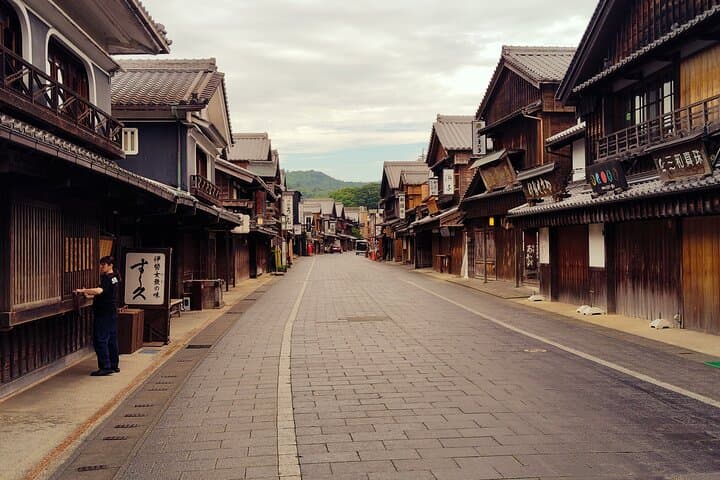 Ise: Guided Geku and Naiku in the Sacred Pilgrimage Order — photo 10