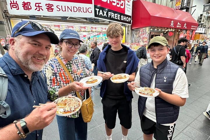Discover Real Osaka: A Cultural Walk with Food & Drink — photo 6