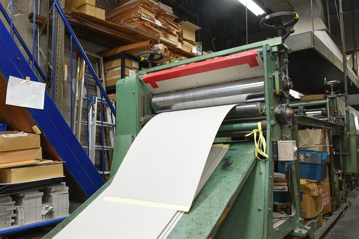 Handmade Japanese Bound Notebook Experience and Factory Tour — photo 4