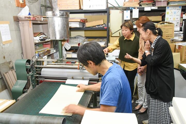 Handmade Japanese Bound Notebook Experience and Factory Tour — photo 5
