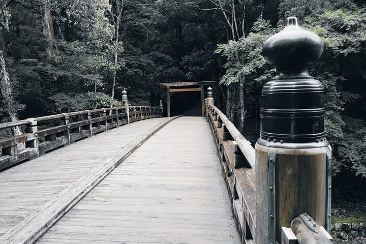 Ise: Guided Geku and Naiku in the Sacred Pilgrimage Order — photo 13