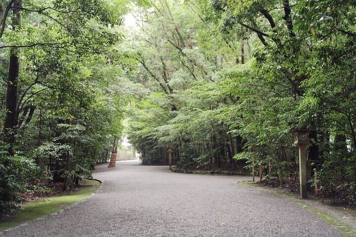 Ise: Guided Geku and Naiku in the Sacred Pilgrimage Order — photo 6