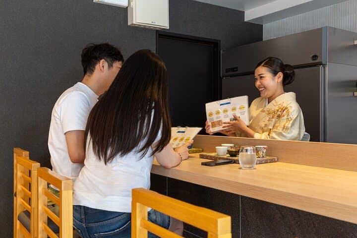 Kyoto Private Sake Tasting with a Sake Sommelier - Sanjo Chasuian — photo 3