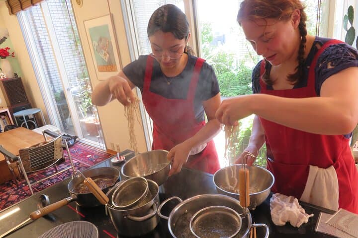 Small-Group Ramen & Gyoza Experience with Tokyo Mom (Vegan) — photo 17