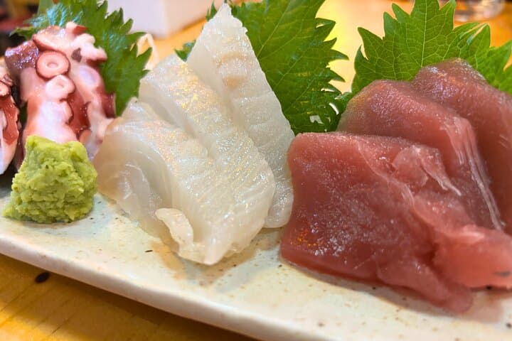 Shinjuku Unlimited Food and Drinks Bar Hopping Tour — photo 2