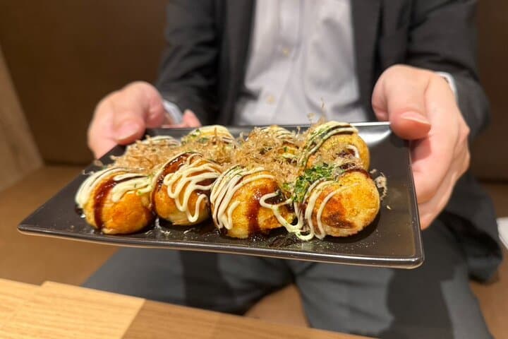 All-You-Can-Eat Takoyaki +All-You-Can-Drink +Karaoke in Dotonbori — photo 14