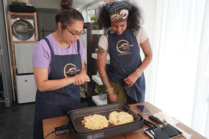 Discover Osaka Cuisine through Cooking Class Experience — photo 12