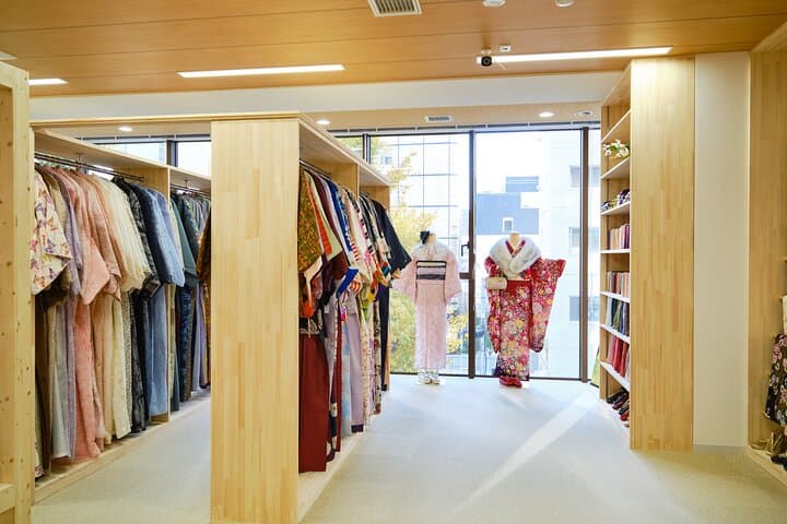 Kimono Dress experience in Asakusa — photo 2
