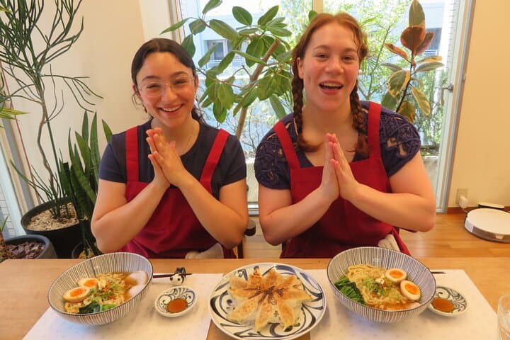 Small-Group Ramen & Gyoza Experience with Tokyo Mom (Vegan) — photo 16