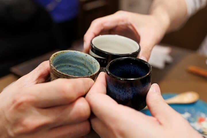 Shinjuku Local Bar Hopping with Dinner and Local Guide — photo 6